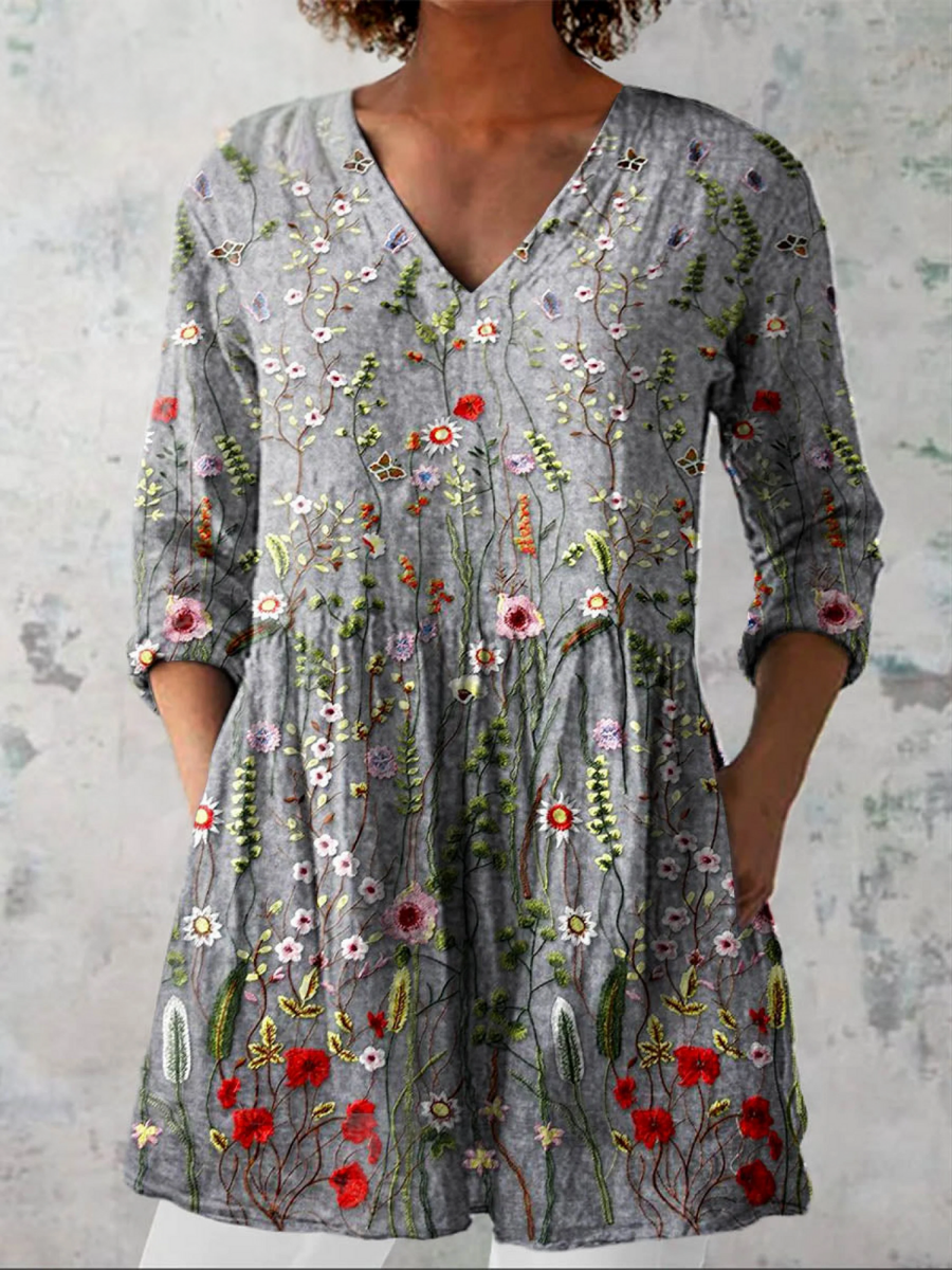 AMELIE | LONG BLOUSE WITH V-NECK